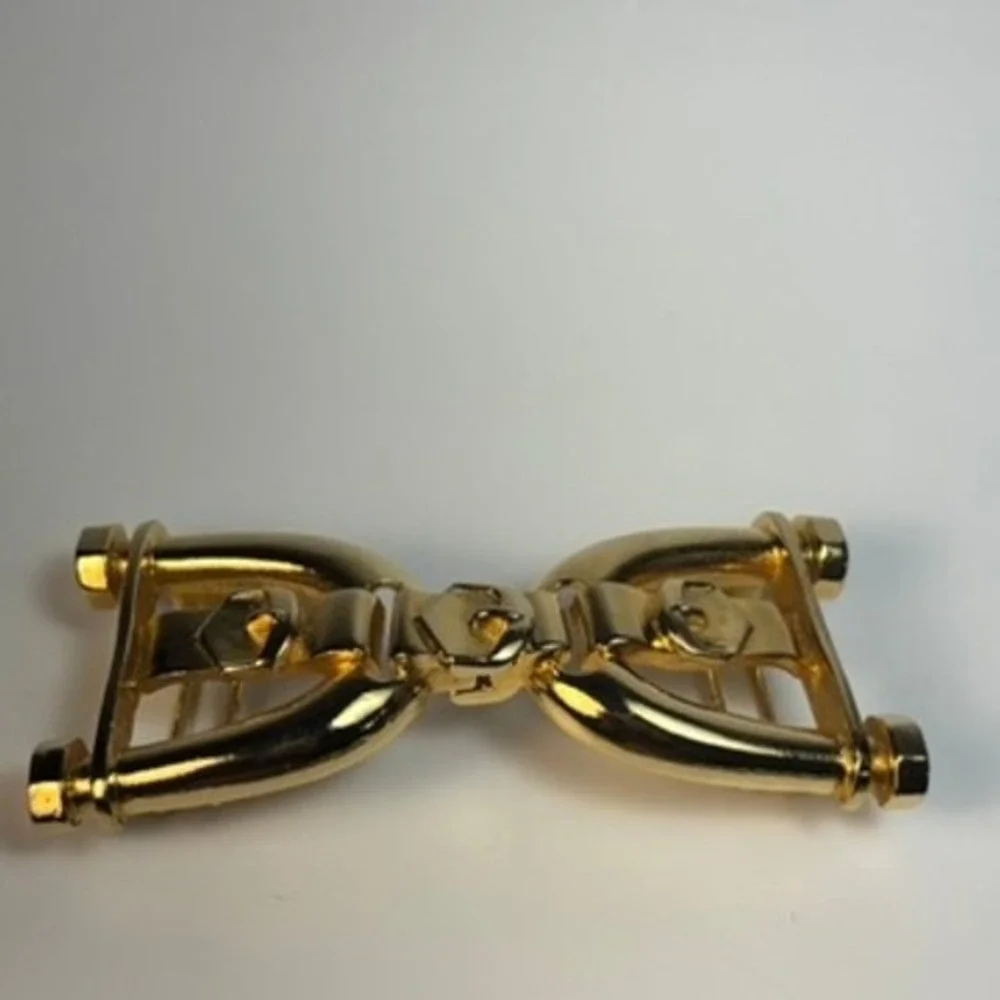 Belt Buckle Vintage Interlocking Horseshoe Gold Tone Statement Mimi di N‎ Signed